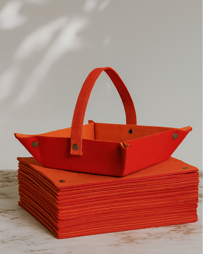 GIFT HAMPER BASKET 01